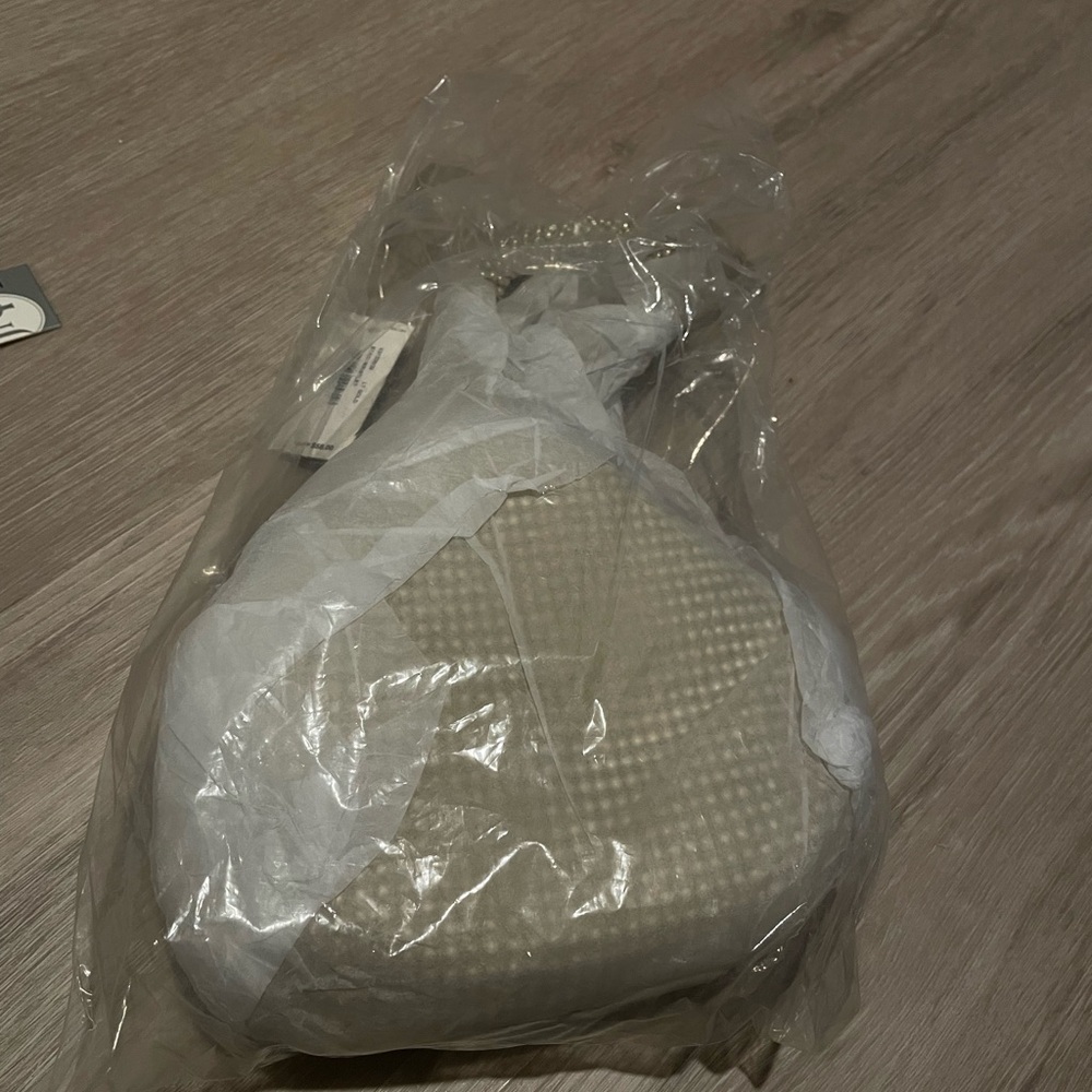 Handbag - Picture 4 of 5
